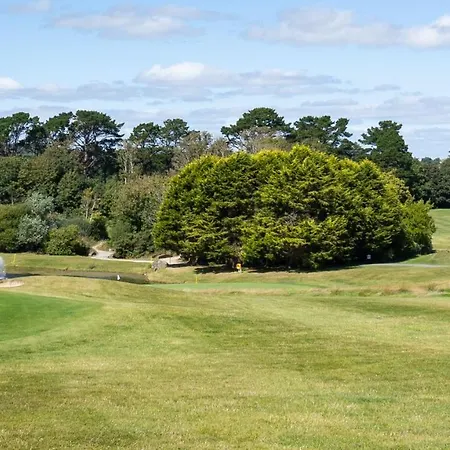 Guest house Burrows Lodge,newtown Cove 1, Golf Club